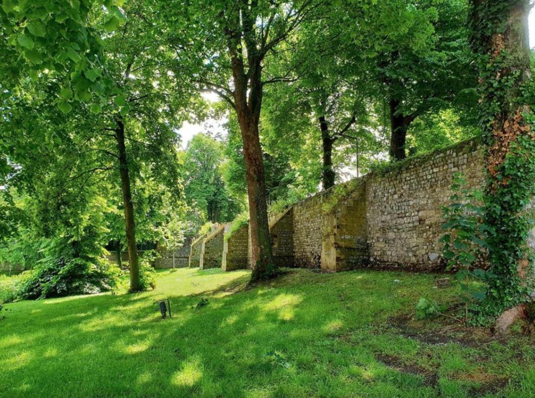Ferienwohnung Begijnhof Historica Tongern Exterior foto